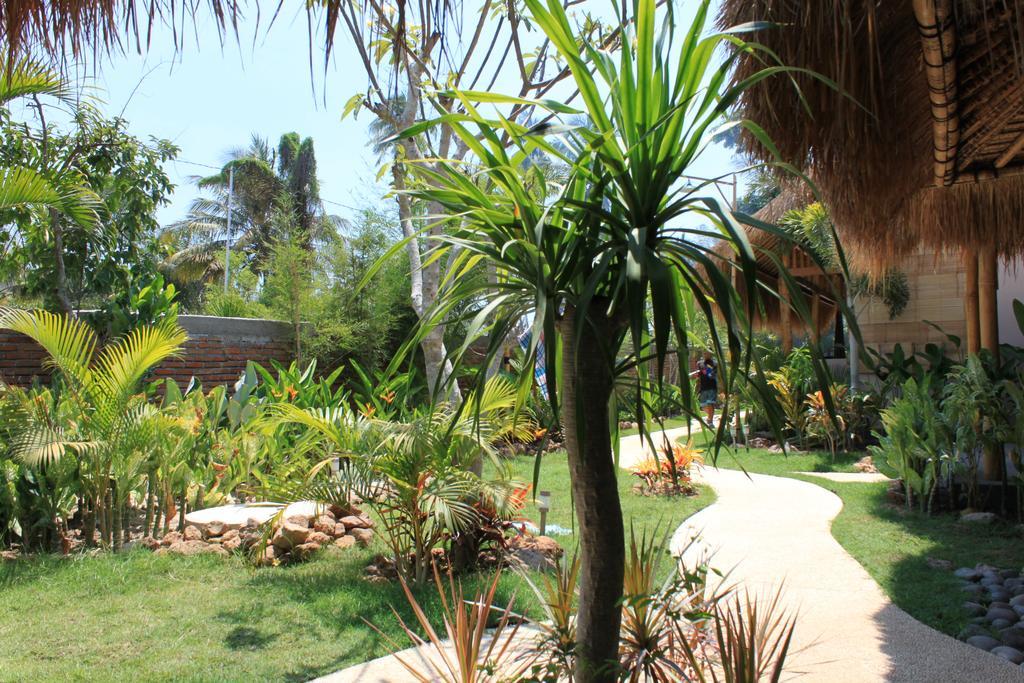 Albany Home Stay Kuta  Oda fotoğraf