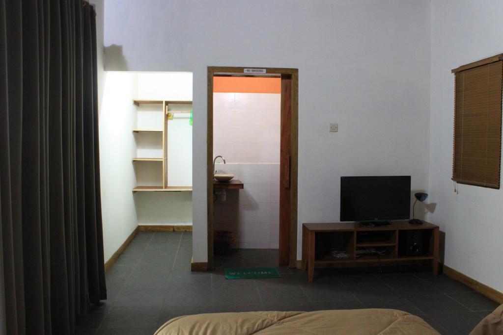 Albany Home Stay Kuta  Dış mekan fotoğraf
