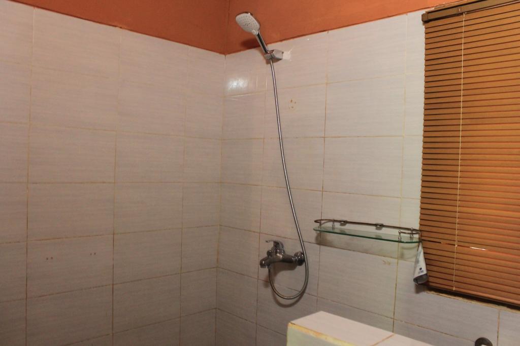 Albany Home Stay Kuta  Dış mekan fotoğraf