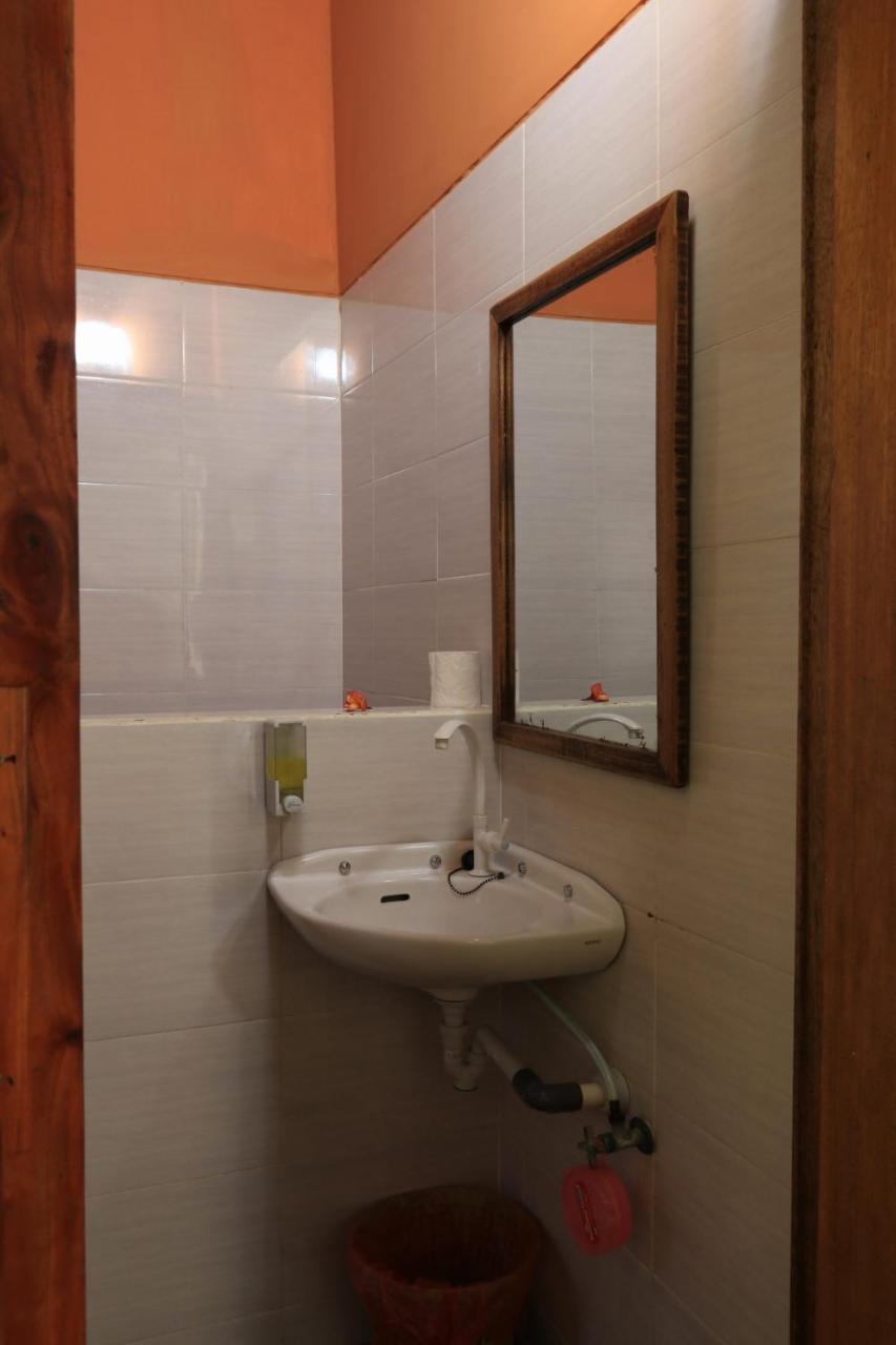 Albany Home Stay Kuta  Dış mekan fotoğraf